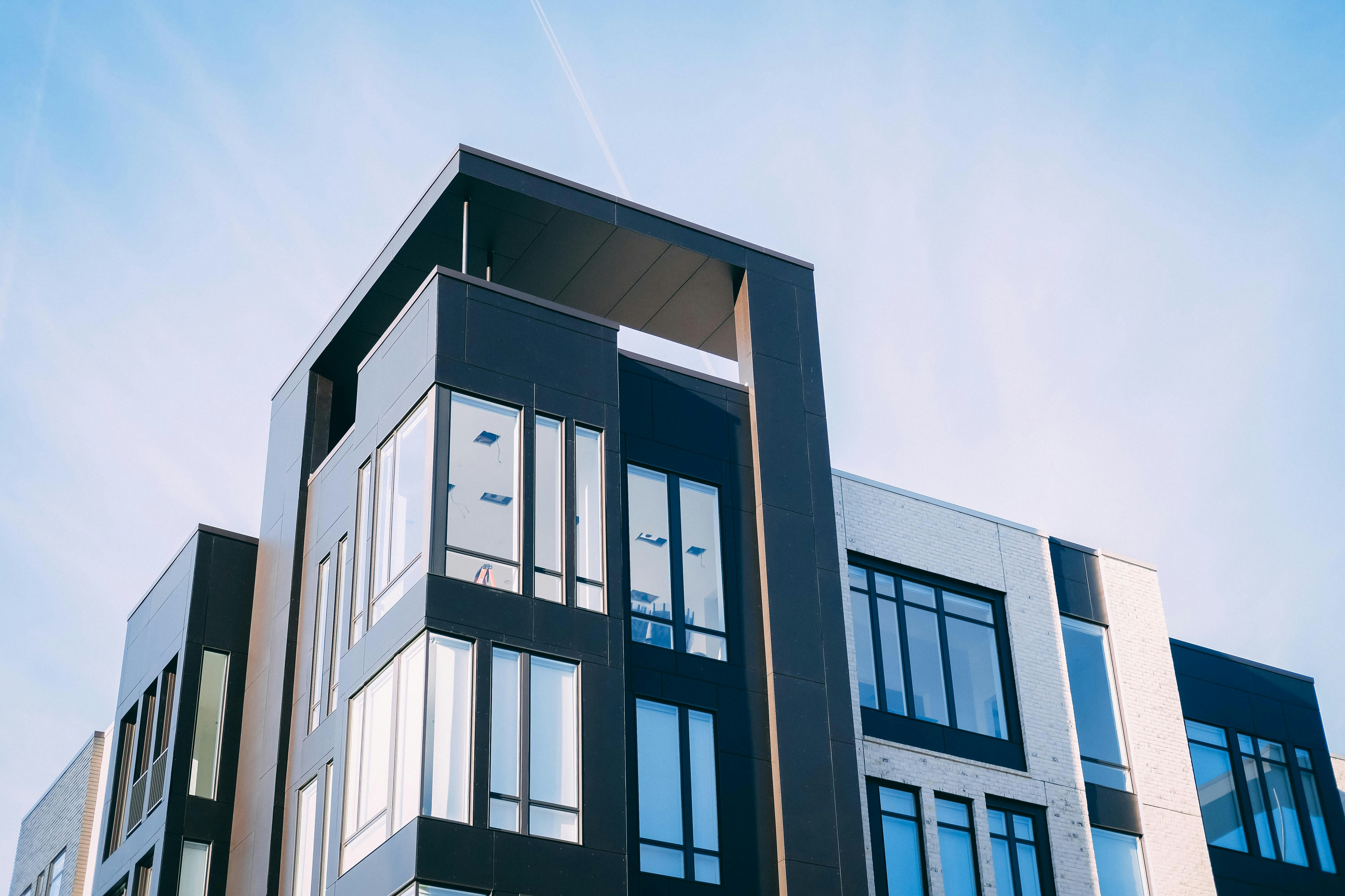 Future-Proofing Residential Heat Networks: Performance & Compliance with a Human Touch